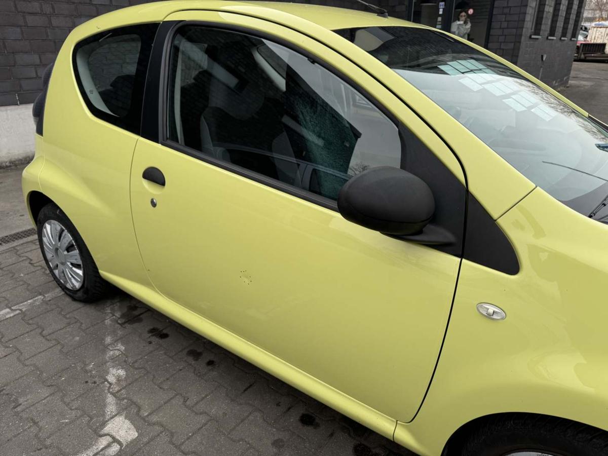 Citroen C1 original T&uuml;r rechts KBN Gelb 3-T&uuml;rer Rohbau Bj.2007